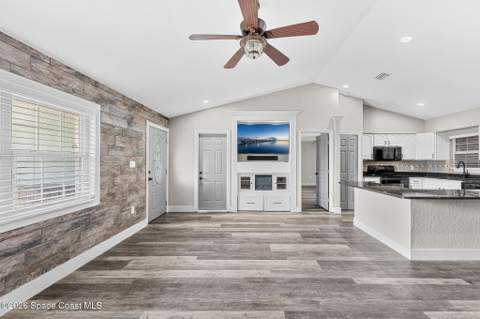 697 Hamm Street, Palm Bay FL - photo 12 of 33