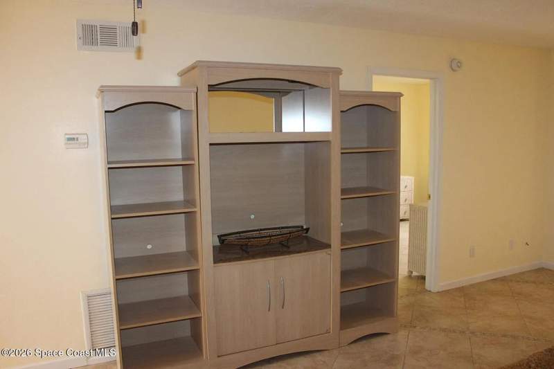 2 bedroom Condominium at 1700 University Lane #103, College Club Condo Ph I, Cocoa — photo 2