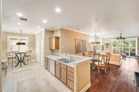 522 Waterside Circle, Titusville FL - photo 12 of 58