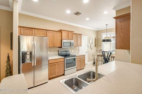 522 Waterside Circle, Titusville FL - photo 13 of 58