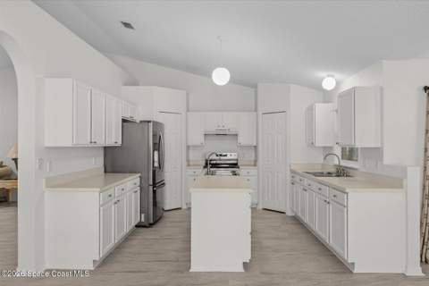 436 Hamer Road, Palm Bay FL - photo 8 of 45