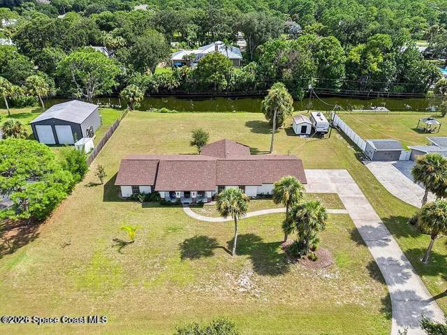 5215 Pina Vista Drive home for sale in Lakewood Manor