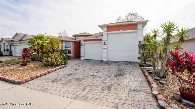 3 bedroom Single Family Residence at 4580 Sugarberry Lane, Birchwood Forest, Titusville — photo 3
