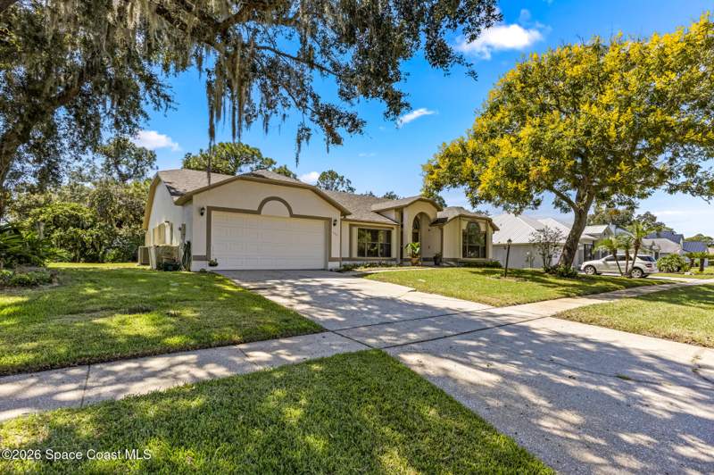 3 bedroom Single Family Residence at 4447 Lantern Drive, Sherwood Lakes Phase 2, Titusville — photo 3
