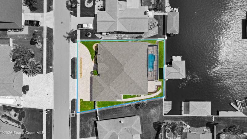 4 bedroom Single Family Residence at 215 Cordoba Court, Villa De Palmas Unit 1, Merritt Island — photo 2