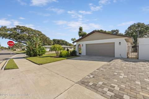 380 N 2nd Street, Cocoa Beach FL - photo 24 of 33