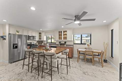 380 N 2nd Street, Cocoa Beach FL - photo 10 of 33