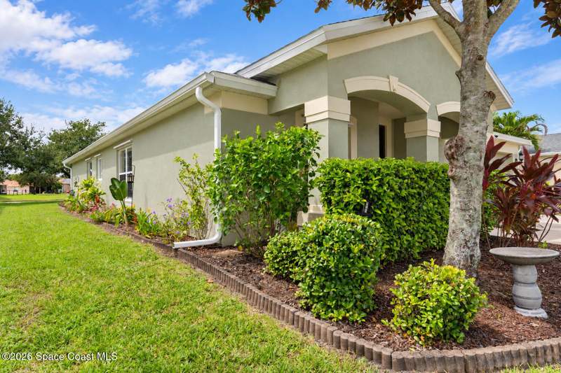 4 bedroom Single Family Residence at 1615 Dittmer Circle, Waterstone Plat 1 Pud, Palm Bay — photo 2