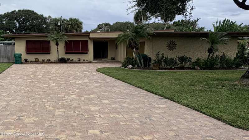4 bedroom Single Family Residence at 630 Java Road, Cocoa Isles 2nd Addn, Cocoa Beach — photo 1