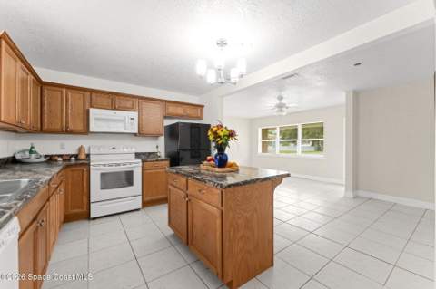 224 Bedford Place, Cocoa FL - photo 11 of 34