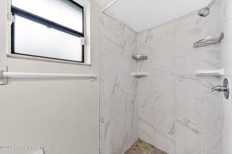 812 NW Banks Street, Palm Bay FL - photo 19 of 44