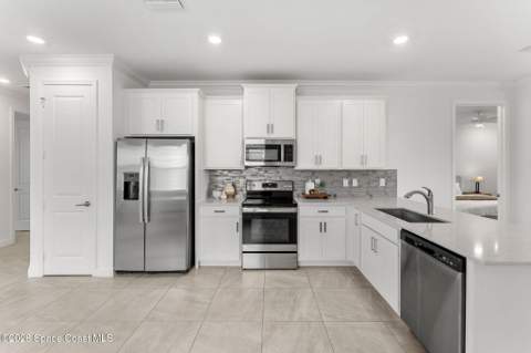 9933 Alister Drive, Melbourne FL - photo 7 of 68