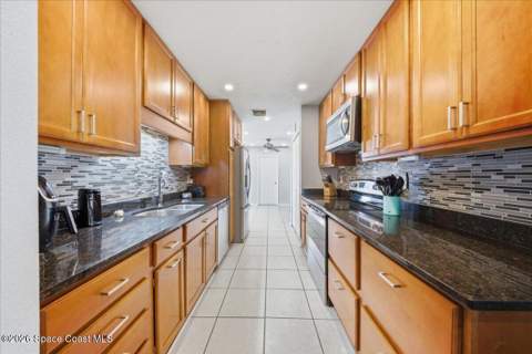 650 Seaport Terrace, Palm Bay FL - photo 18 of 43