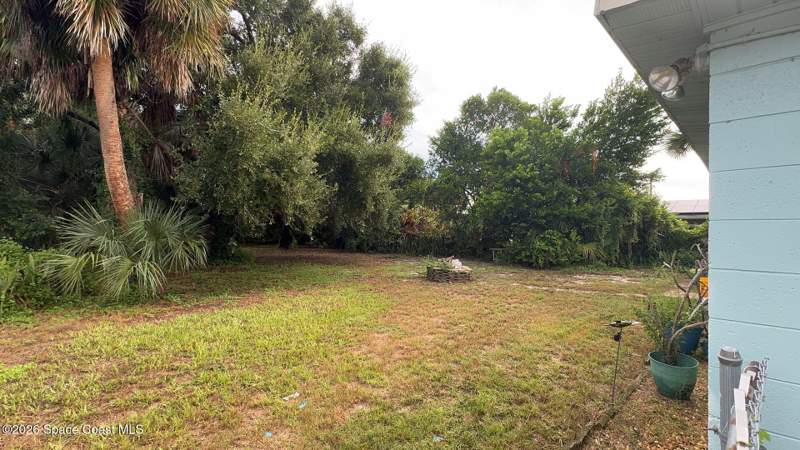 3 bedroom Single Family Residence at 418 Poinciana Drive, Loveridge Heights Addn 2 Amended Plat of, Melbourne — photo 2