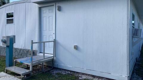 2528 Chatham Way, Palm Bay FL - photo 16 of 18