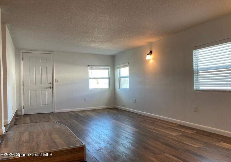 3 bedroom Mobile Home at 2528 Chatham Way, Shire The, Palm Bay — photo 5