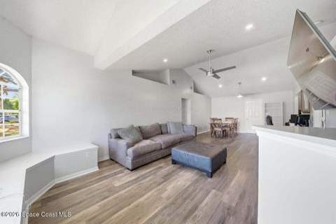 650 Seaport Terrace, Palm Bay FL - photo 7 of 43