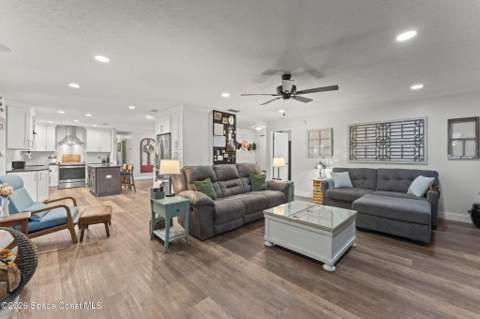 2415 E Friday Circle, Cocoa FL - photo 12 of 35
