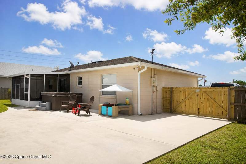 3 bedroom Single Family Residence at 1691 Burgandy Street, Port Malabar Unit 16, Palm Bay — photo 5