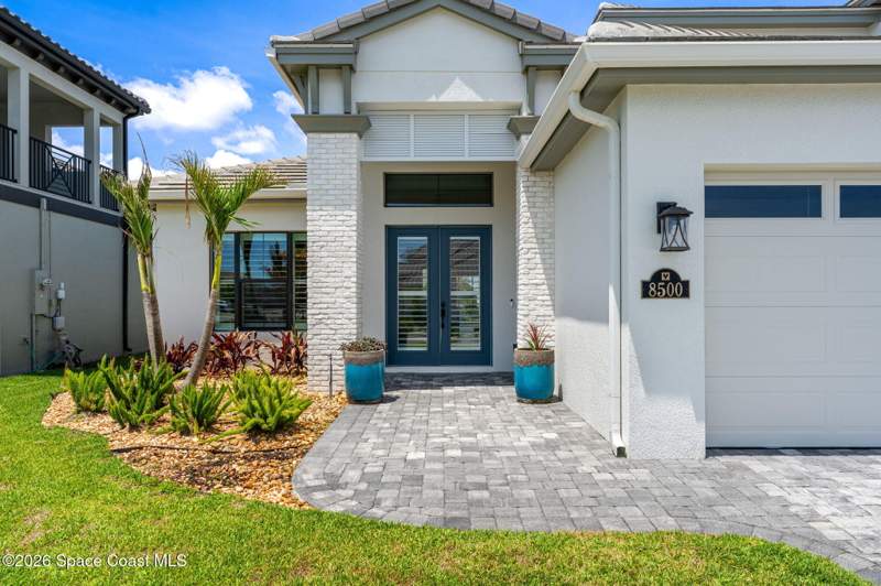 4 bedroom Single Family Residence at 8500 Allure Drive, Reeling Park, Melbourne — photo 2