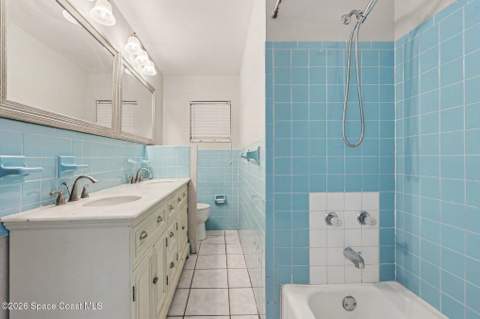 2419 Lakeview Drive, Melbourne FL - photo 23 of 32