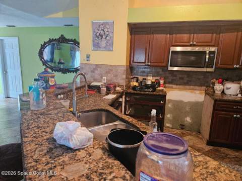 503 Skinner Terrace, Palm Bay FL - photo 9 of 36
