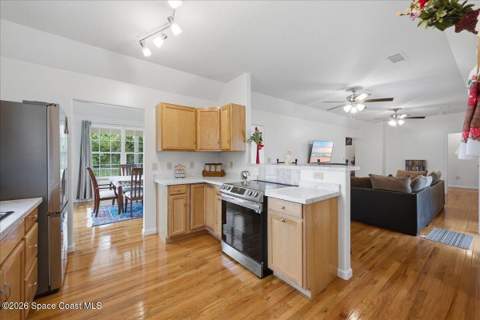435 Lemon Grove Avenue, Melbourne FL - photo 15 of 37
