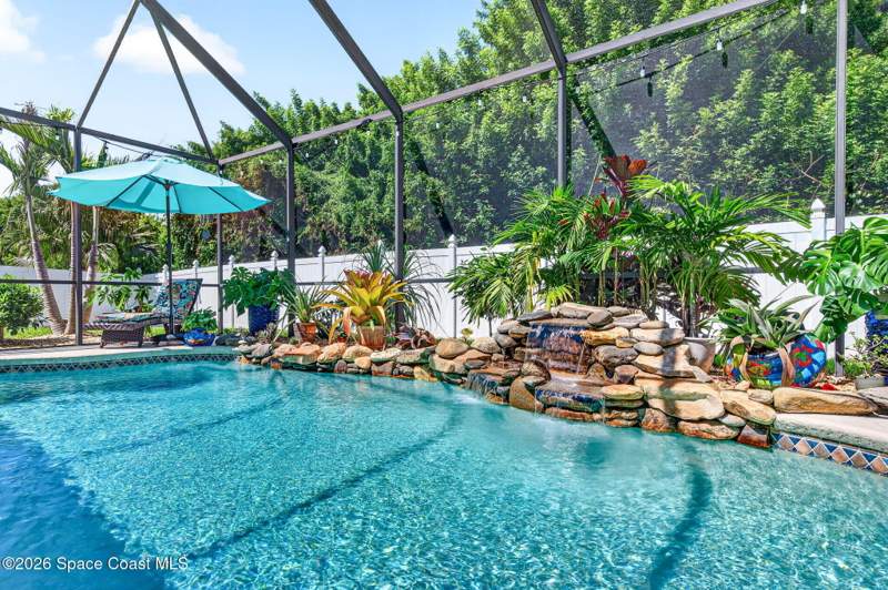 4 bedroom Single Family Residence at 3028 Pineda Crossing Drive, Pineda Crossing Phase I, Melbourne — photo 4