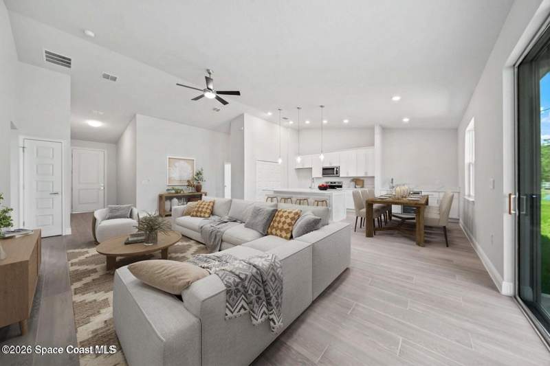 4 bedroom Single Family Residence at 1328 Tilberg Avenue, Port Malabar Unit 48, Palm Bay — photo 2