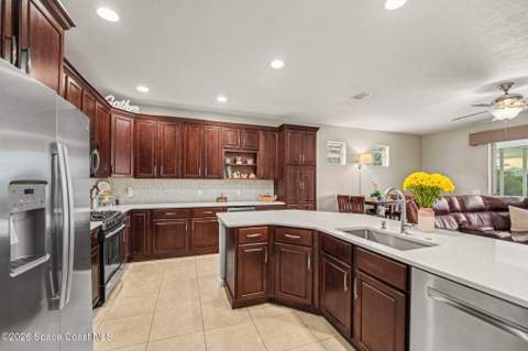 900 Glen Abbey Way, Melbourne FL - photo 21 of 59