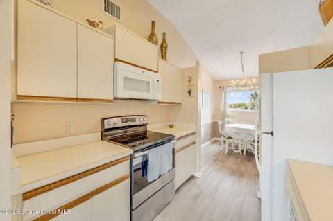 538 Beach Park Lane #V228, Cape Canaveral FL - photo 23 of 79