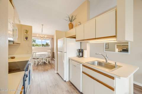 538 Beach Park Lane #V228, Cape Canaveral FL - photo 19 of 79