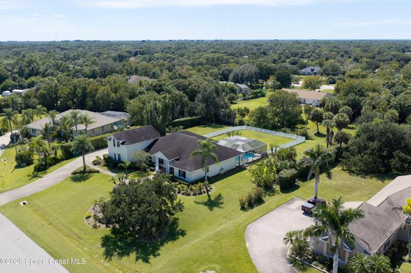 4 bedroom Single Family Residence at 3820 Ramblewood Court, Jade Tree, Melbourne — photo 3