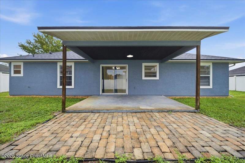 3 bedroom Single Family Residence at 6390 Gillette Avenue, N Port St John Unit 4, Cocoa — photo 5