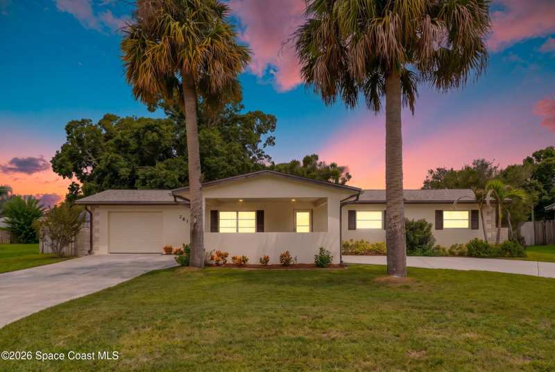 3 bedroom Single Family Residence at 2614 Forest Drive, Fairway Park Subd, Melbourne — photo 1