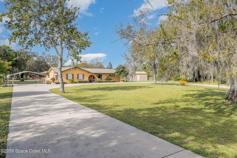 4 bedroom Single Family Residence at 2721 Sullivan Court, Cocoa Rico Ranchettes, Cocoa — photo 4