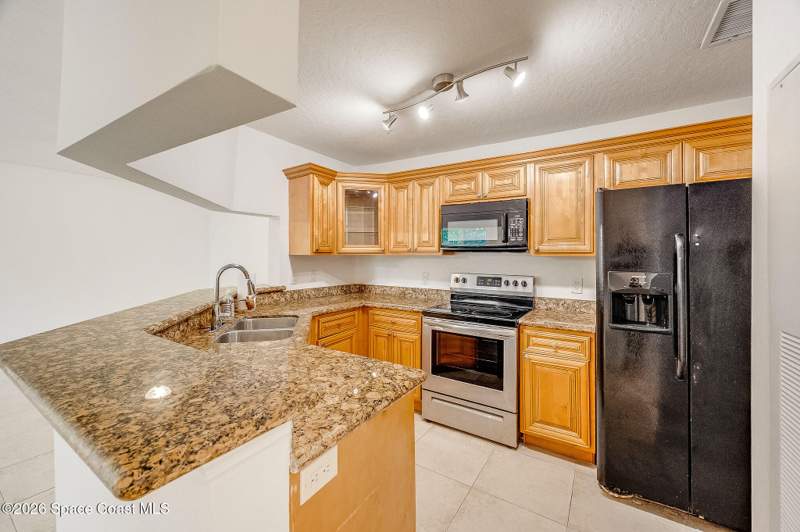 3 bedroom Condominium at 7667 N Wickham Road #1408, Cypress Cove, Melbourne — photo 5