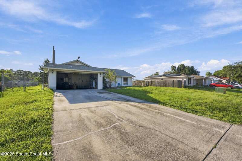 3 bedroom Single Family Residence at 1338 Coral Reef Avenue, Port Malabar Unit 44, Palm Bay — photo 1