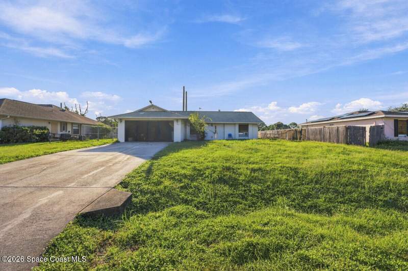 3 bedroom Single Family Residence at 1338 Coral Reef Avenue, Port Malabar Unit 44, Palm Bay — photo 2
