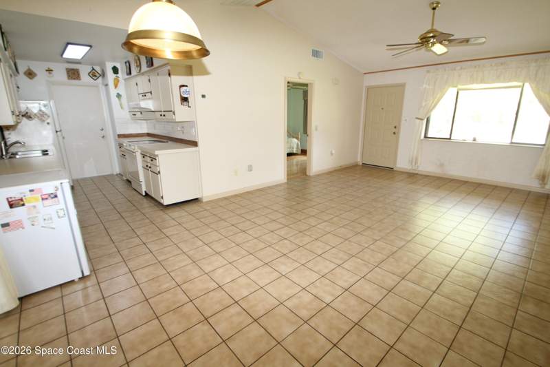 2 bedroom Single Family Residence at 940 Kenmore Street, Port Malabar Unit 42, Palm Bay — photo 4