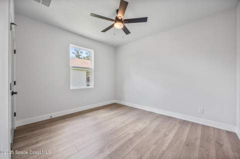 731 Banyan Street, Palm Bay FL - photo 9 of 36