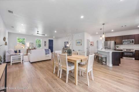 731 Banyan Street, Palm Bay FL - photo 17 of 36