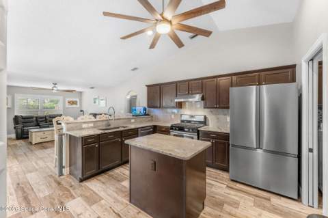 807 Potomac Drive, West Melbourne FL - photo 13 of 45