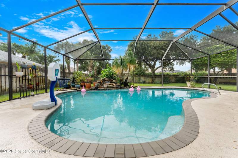 3 bedroom Single Family Residence at 807 Potomac Drive, The Falls at Sheridan Phase II, West Melbourne — photo 4