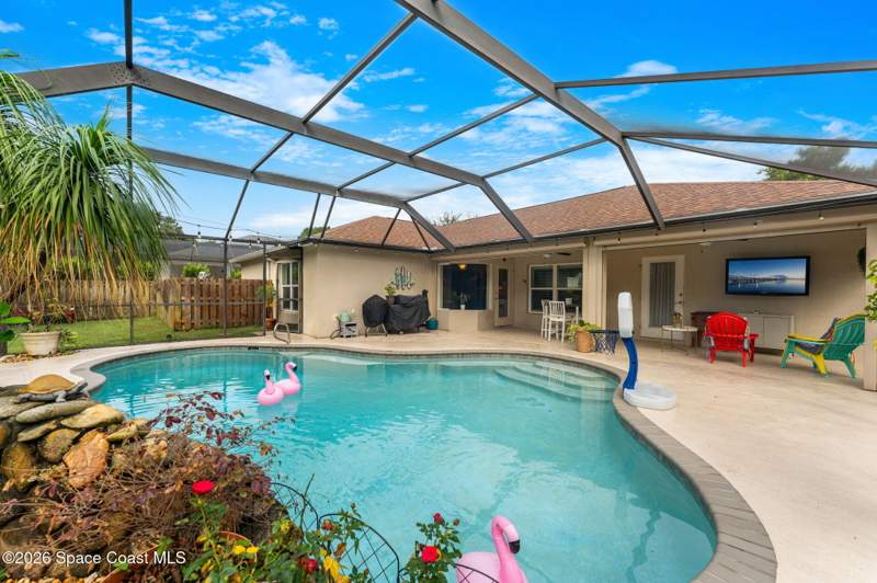 3 bedroom Single Family Residence at 807 Potomac Drive, The Falls at Sheridan Phase II, West Melbourne — photo 3