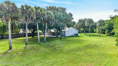 2520 Heritage Drive, Titusville FL - photo 9 of 59