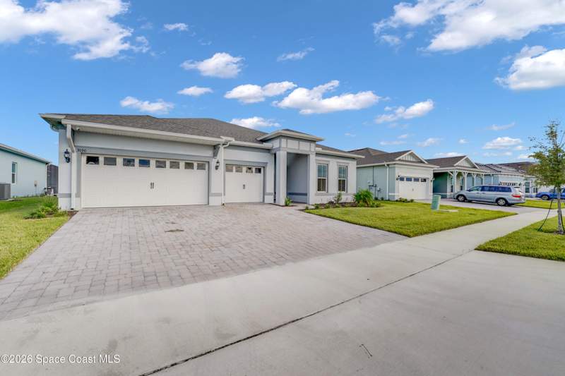 4 bedroom Single Family Residence at 9190 Wander Trail, Del Webb at Viera Phase 4, Melbourne — photo 3
