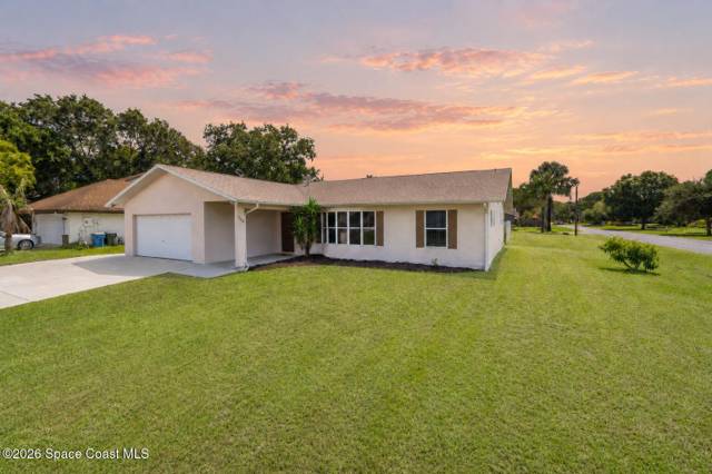 1026 Autumn Pines Drive