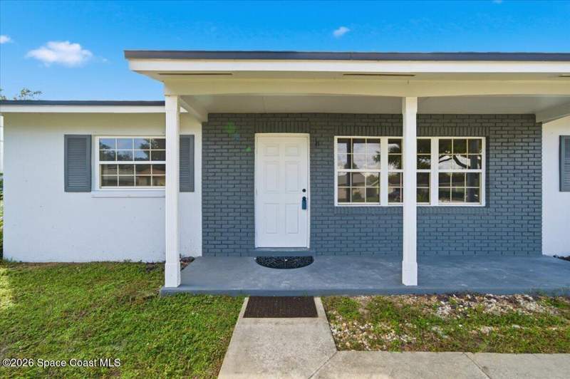3 bedroom Single Family Residence at 4045 Calendula Avenue, Lakeview Hills Unit 2 Sec A, Titusville — photo 4