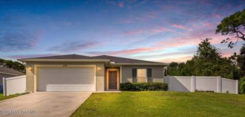 1510 Shamrock Avenue, Palm Bay FL - photo 7 of 37